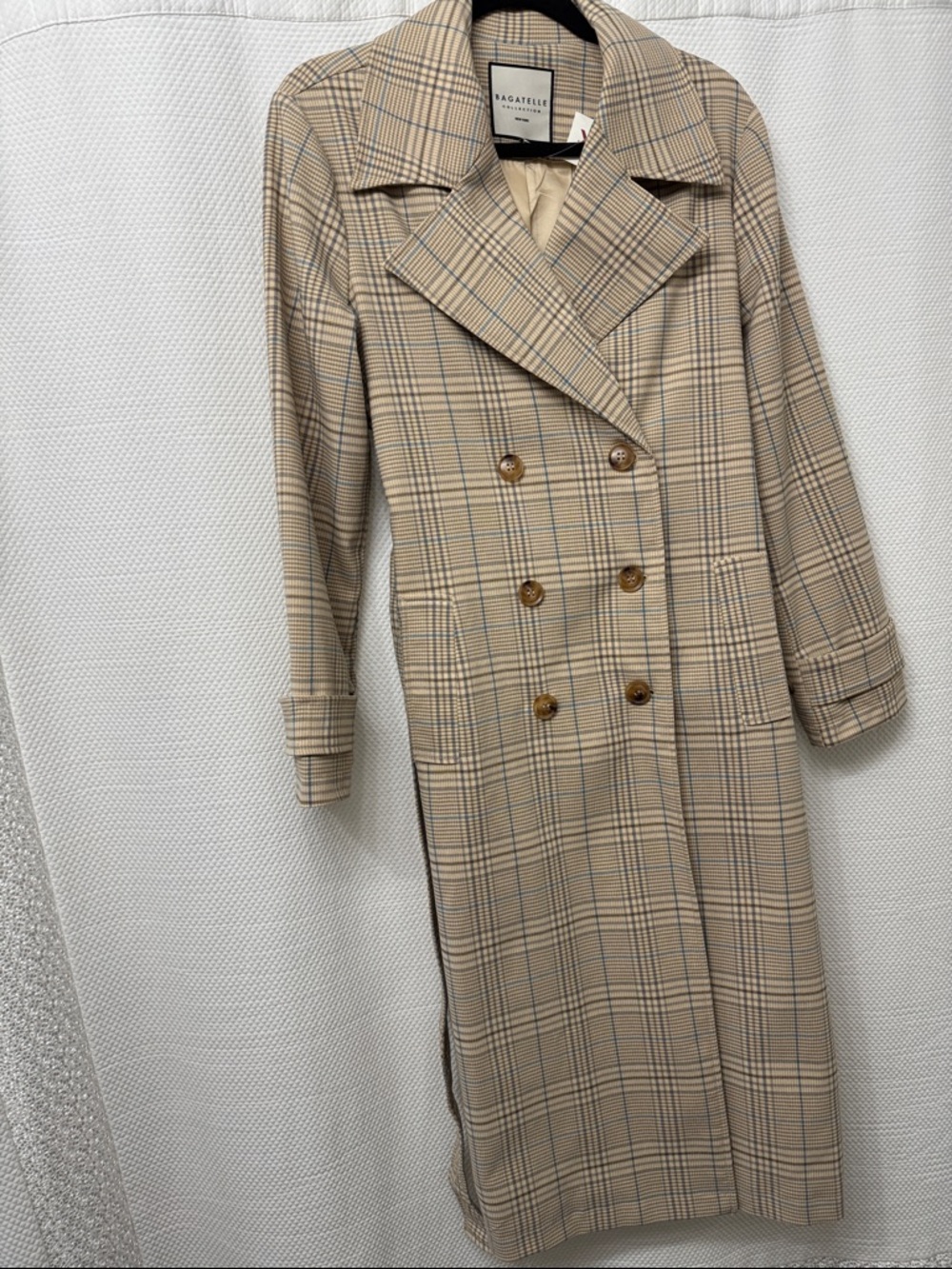 Bagatelle Collection New York Beige and Blue Plaid Double-Breasted Trench Coat - Picture 9 of 13